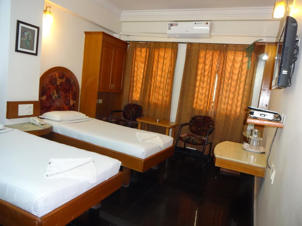 Chinna'S Residency Bangalore Exterior photo